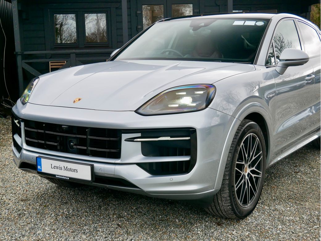 2024 Porsche Cayenne