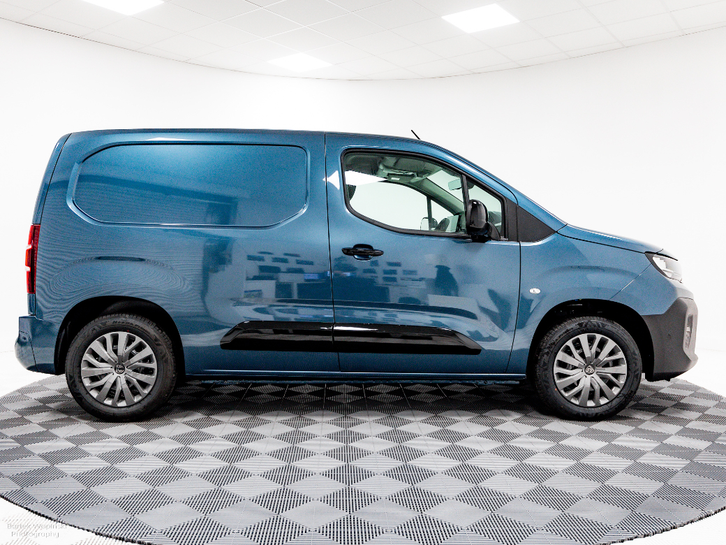 2026 Peugeot Partner