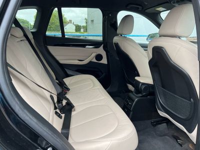 2022 BMW X1
