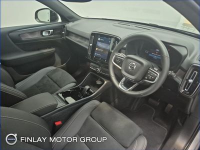 2022 Volvo XC40