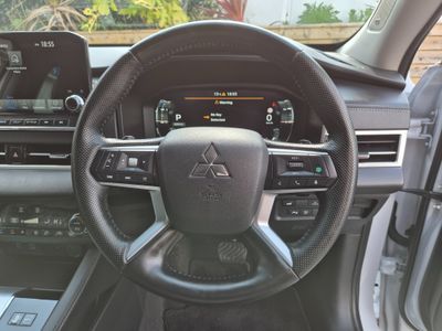 2023 Mitsubishi Outlander