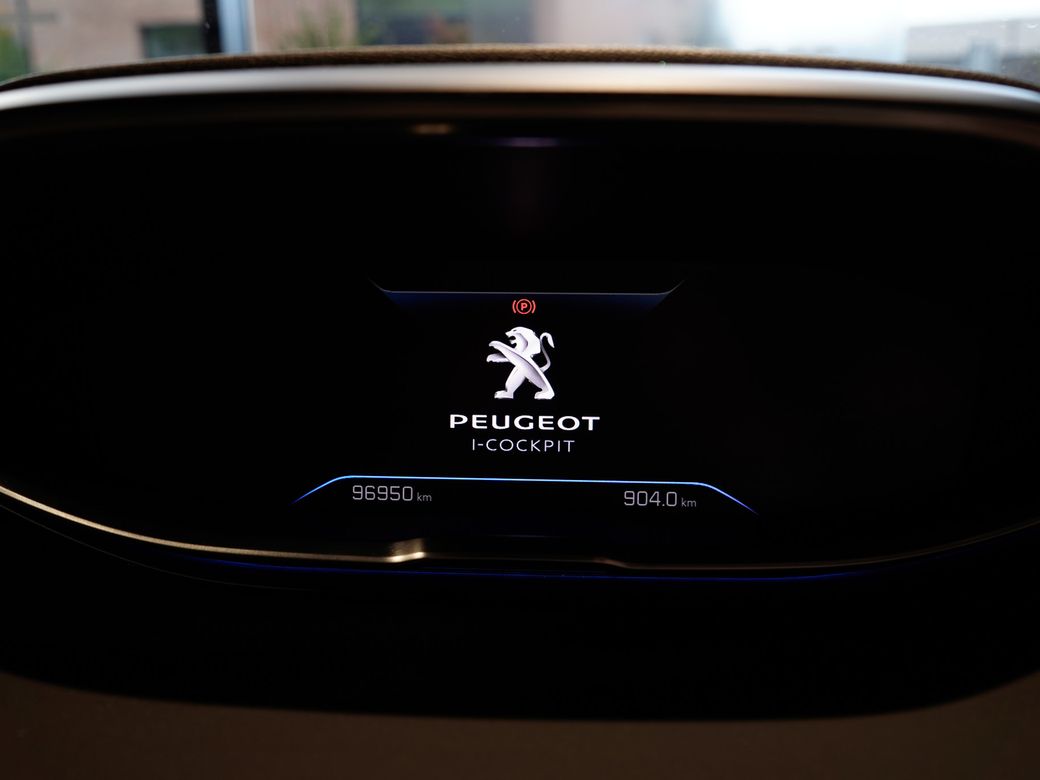 2023 Peugeot 5008