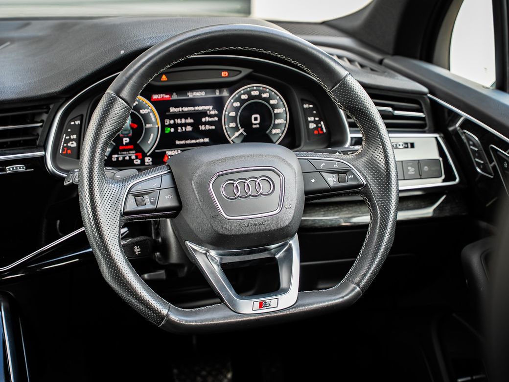 2021 Audi Q7