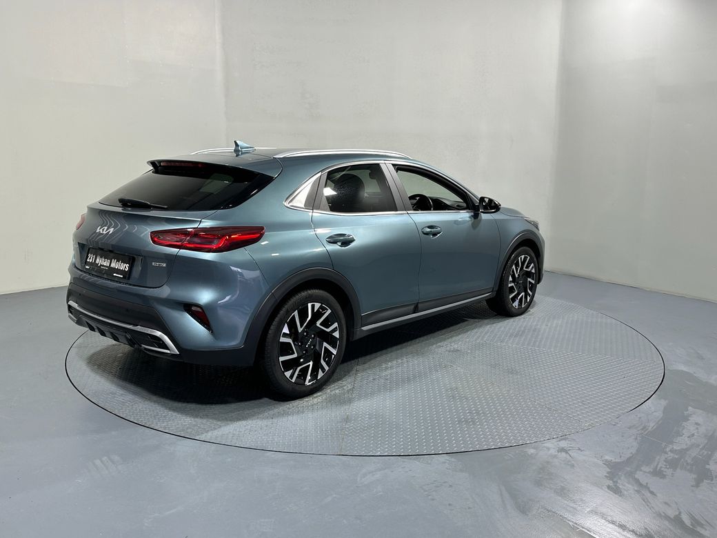 2023 Kia XCeed