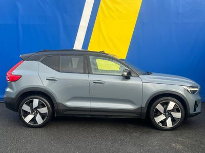 2022 Volvo XC40