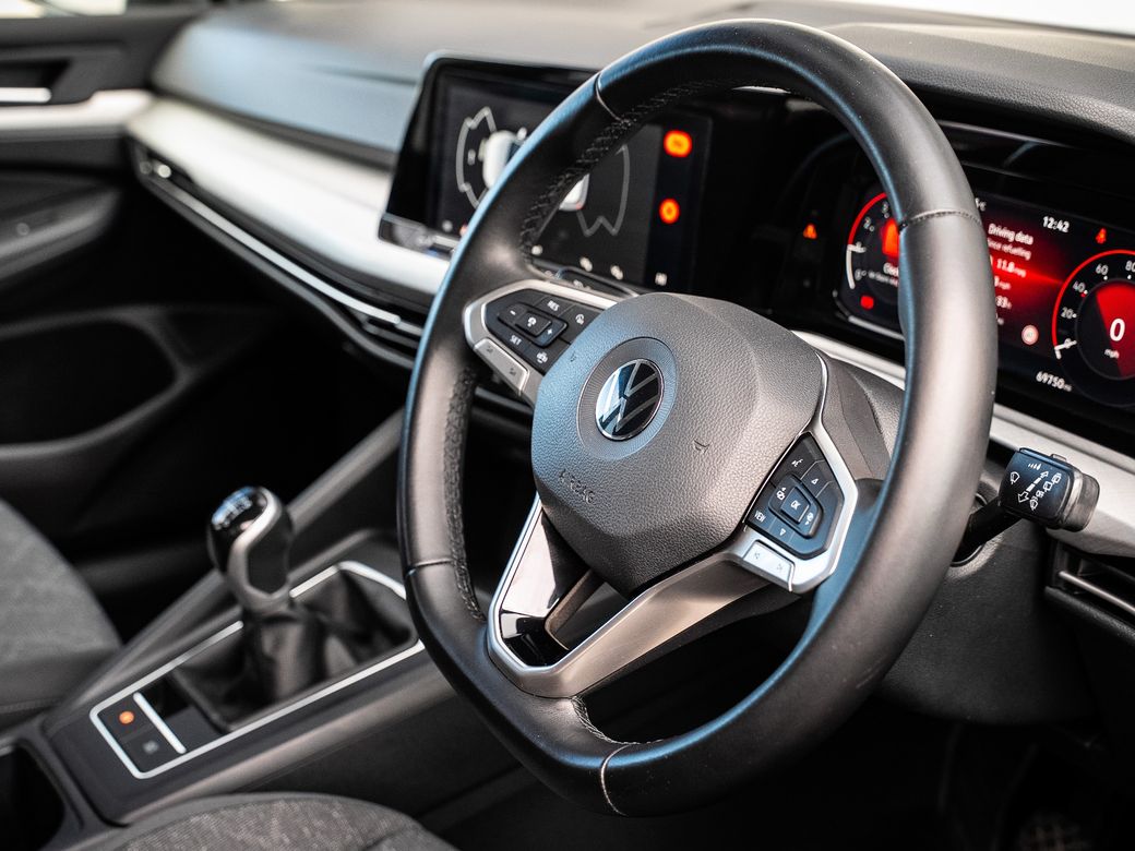 2022 Volkswagen Golf