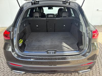 2025 Mercedes-Benz GLC Class