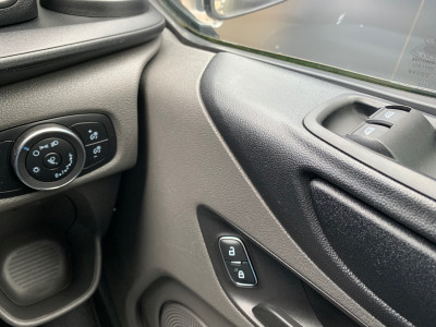 2021 Ford Transit Custom
