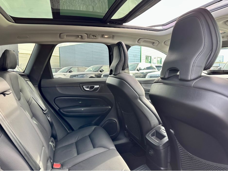 2025 Volvo XC60
