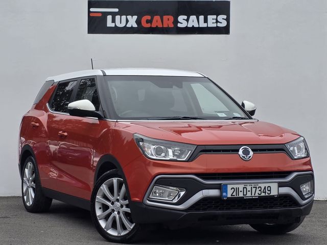 vehicle for sale from Lux Car Sales