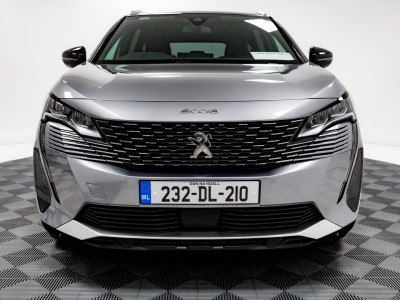 2023 Peugeot 5008