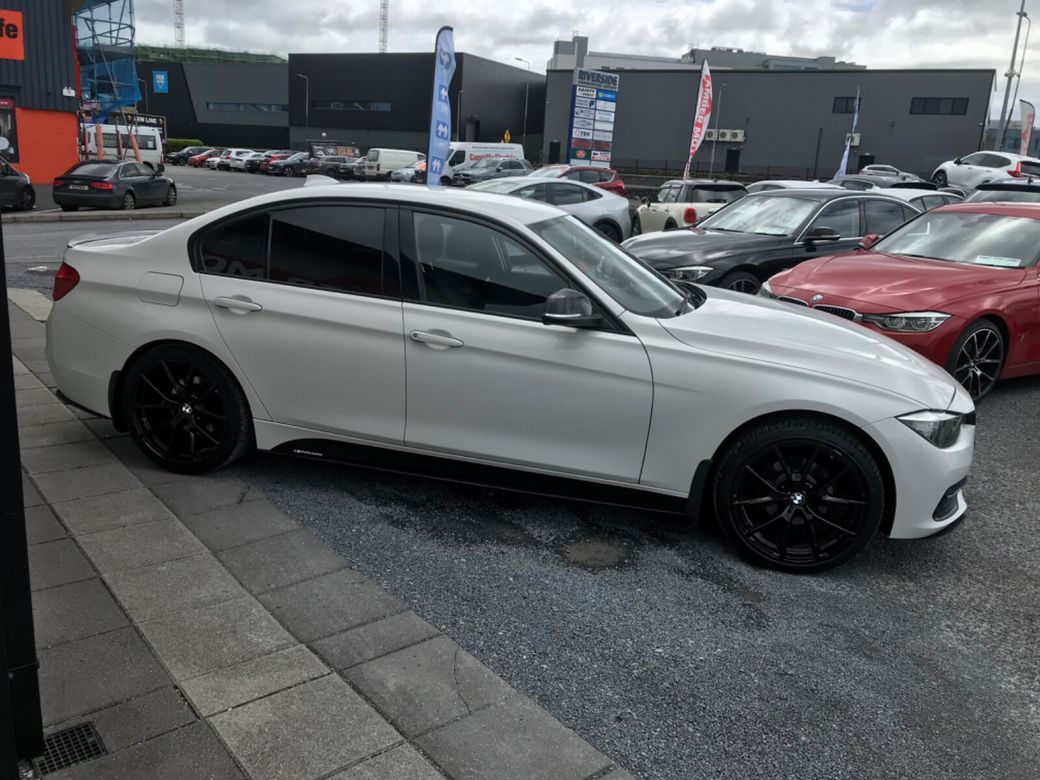 2017 BMW 3 Series