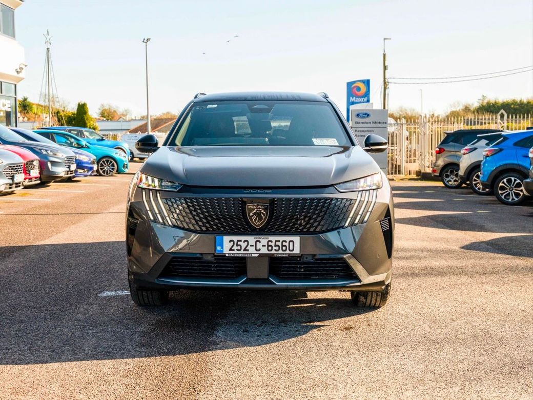 2025 Peugeot 5008