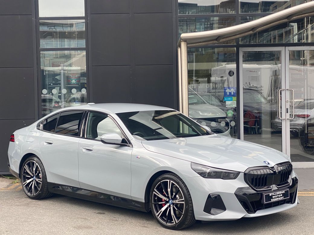 2025 BMW 5 Series