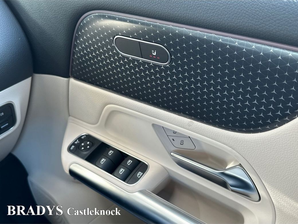 2025 Mercedes-Benz EQA