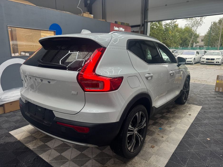 2021 Volvo XC40