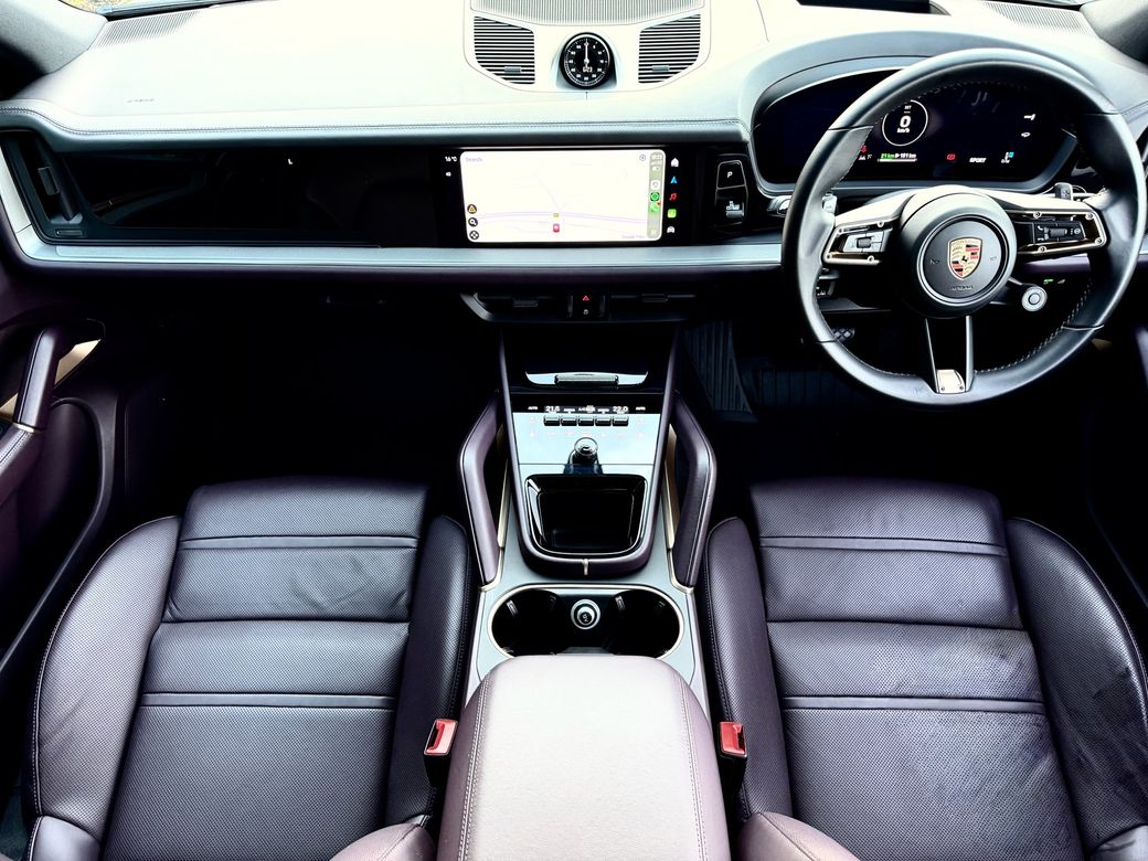 2024 Porsche Cayenne