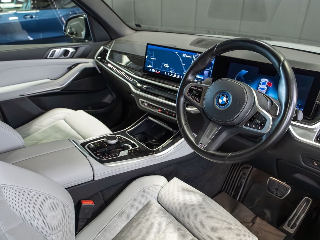2023 BMW X5
