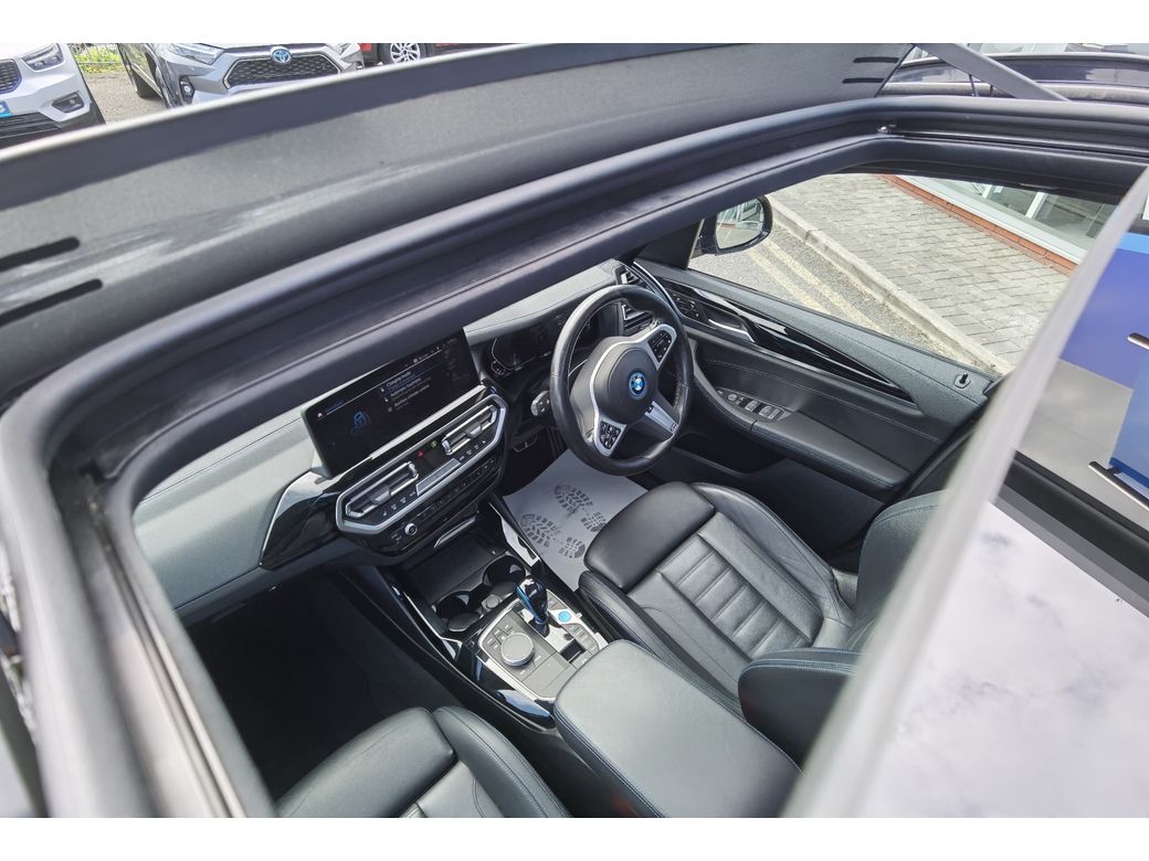 2022 BMW iX3