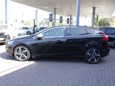 2016 Volvo V40