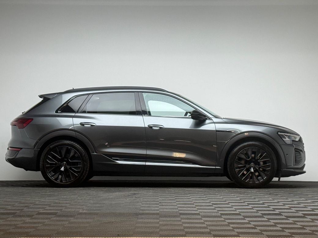 2023 Audi Q8 e-tron