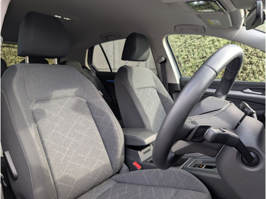 2024 Volkswagen Golf