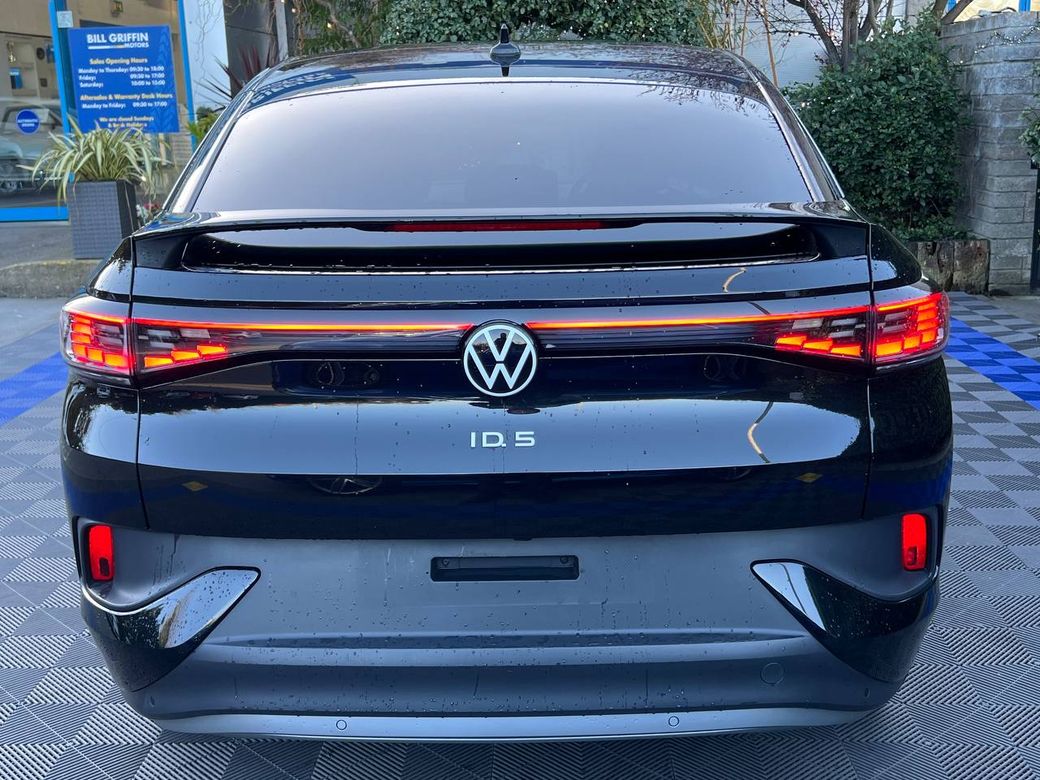 2023 Volkswagen ID.5
