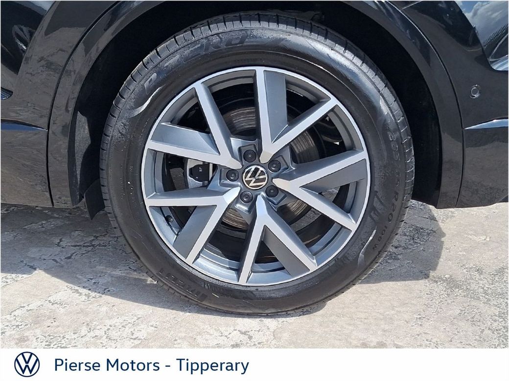 2026 Volkswagen Touareg