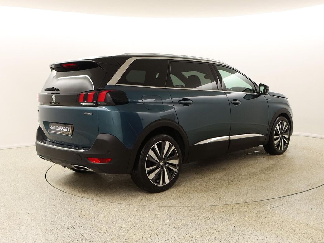 2020 Peugeot 5008