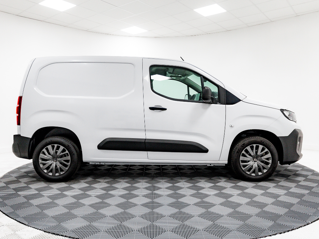 2024 Peugeot Partner