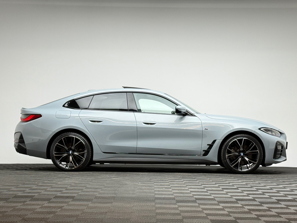 2022 BMW i4