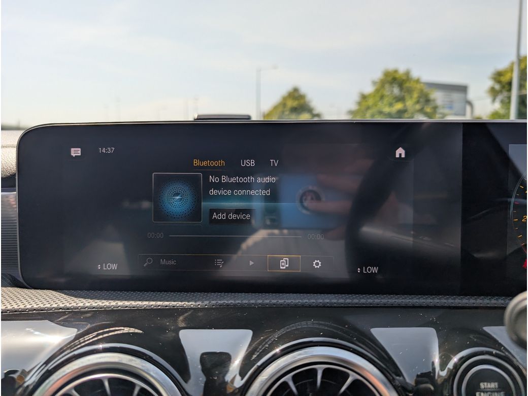 2020 Mercedes-Benz A 200