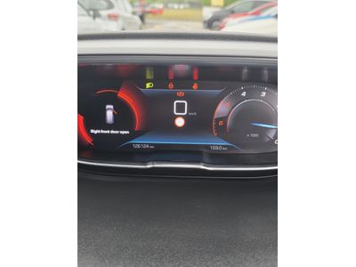 2022 Peugeot 5008