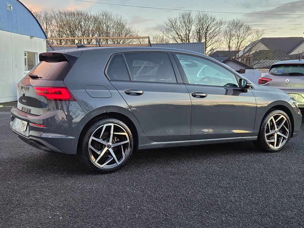 2024 Volkswagen Golf