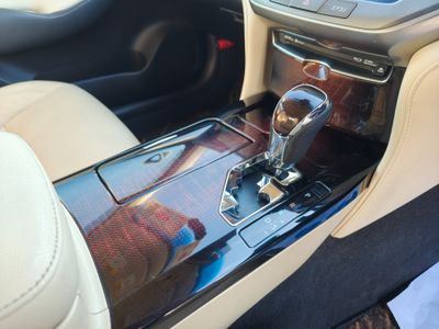 2016 Toyota Crown