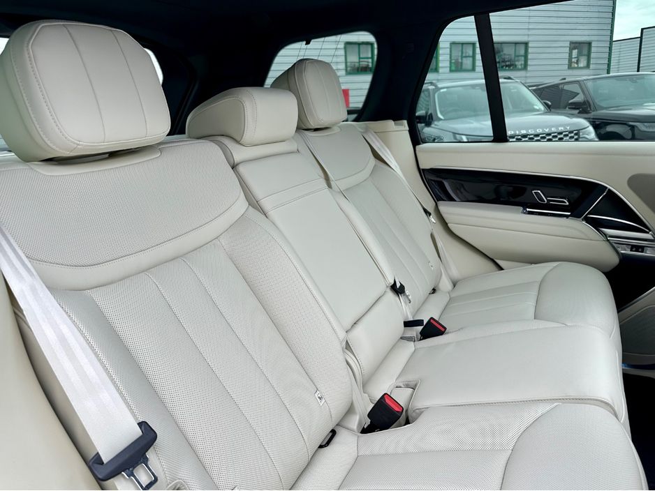 2026 Land Rover Range Rover