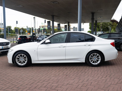 2015 BMW 320