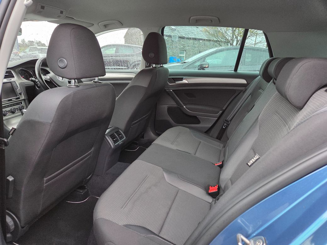 2017 Volkswagen Golf