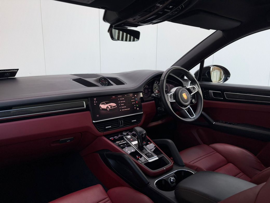 2023 Porsche Cayenne