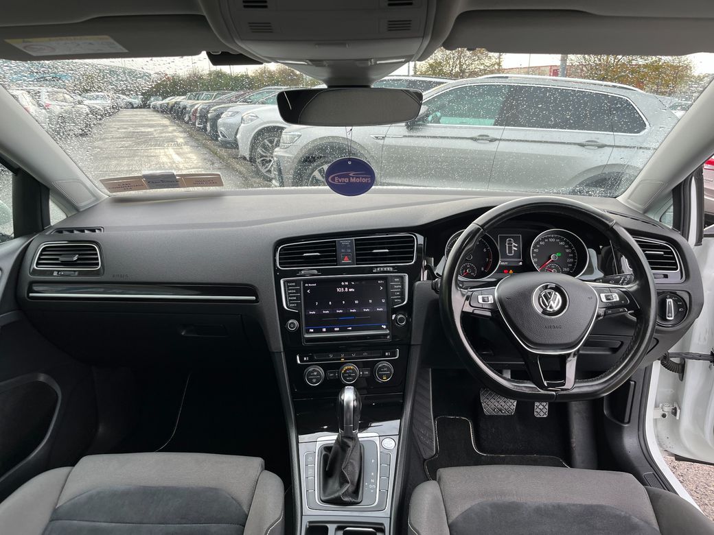 2017 Volkswagen Golf