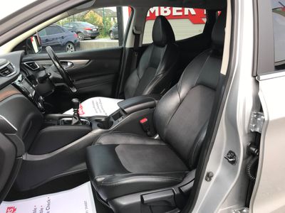 2017 Nissan Qashqai