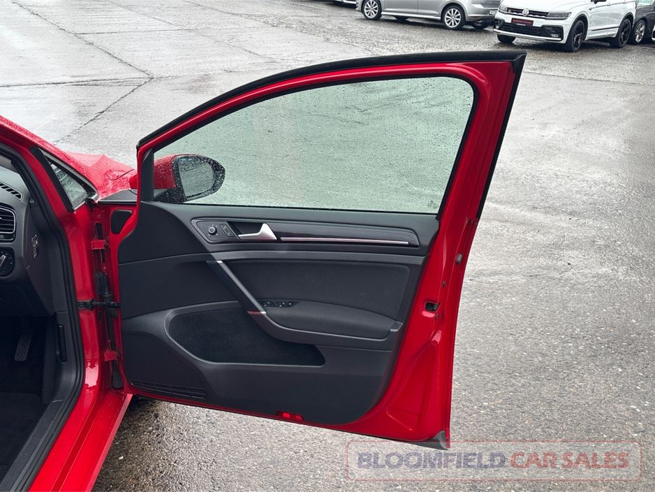 2014 Volkswagen Golf