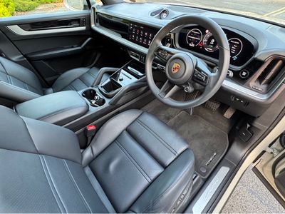 2025 Porsche Cayenne