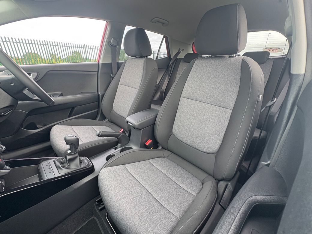 2025 Kia Stonic