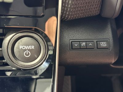 2025 Toyota bZ4X
