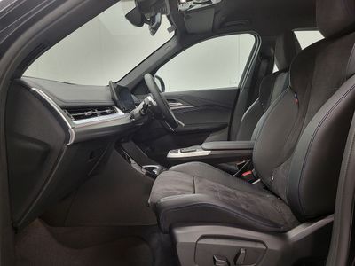 2025 BMW iX1