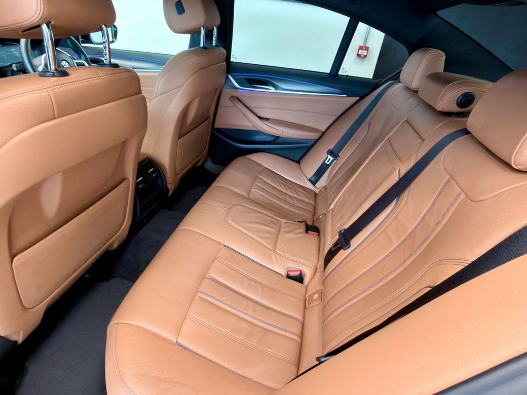 2021 BMW 5 Series