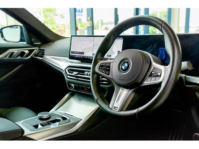 2024 BMW i4