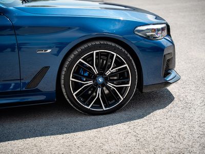 2022 BMW 5 Series