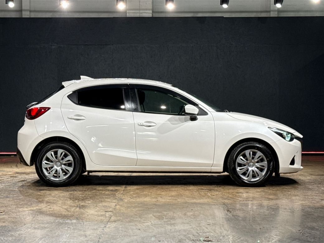 2018 Mazda Demio
